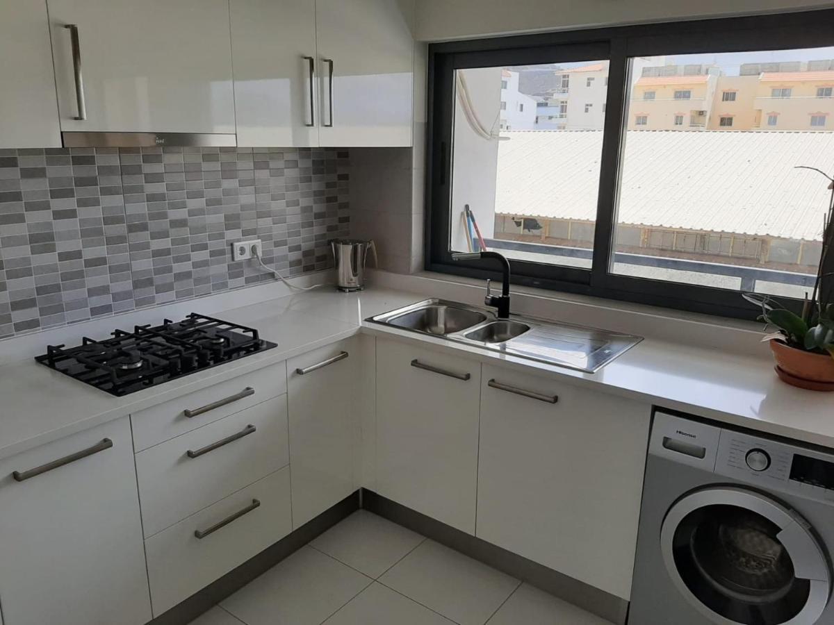 Apartment With Pool In Минделу Экстерьер фото